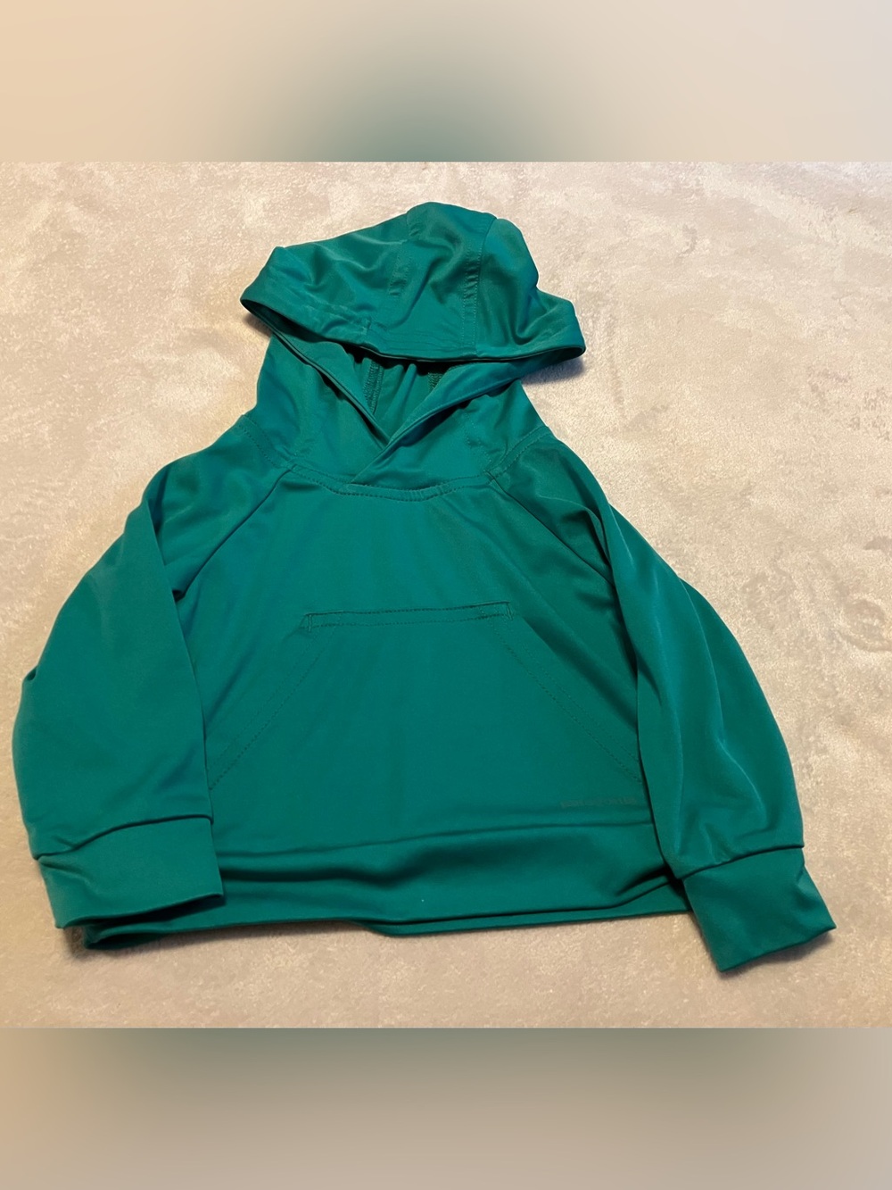 Patagonia green hooded sun shirt